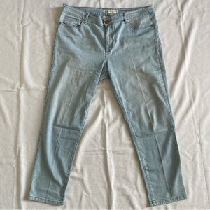 Anne Klein Capri Skinny Denim